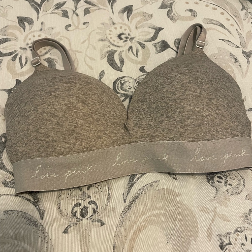 PINK Victoria's Secret Heathered Gray Bra